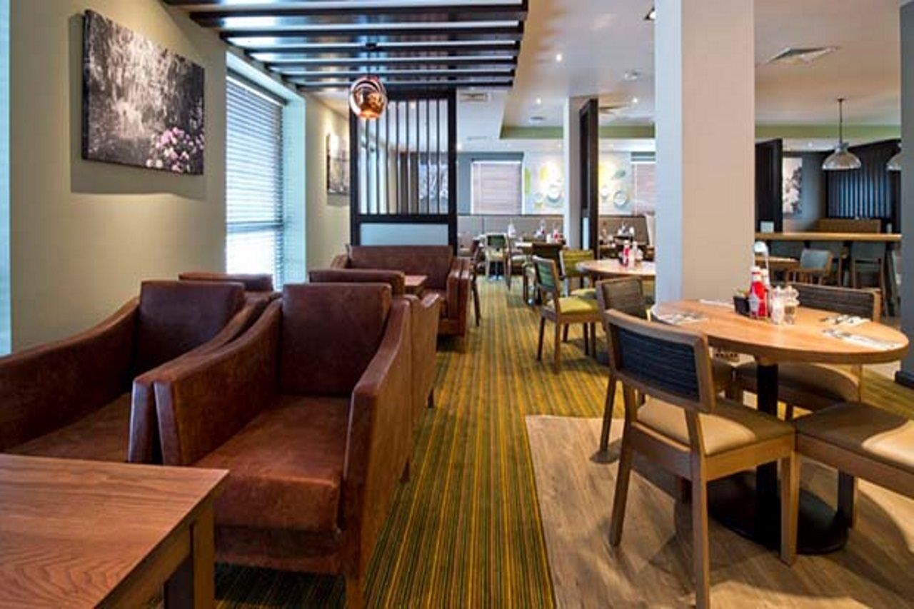 Premier Inn Wells Exterior photo